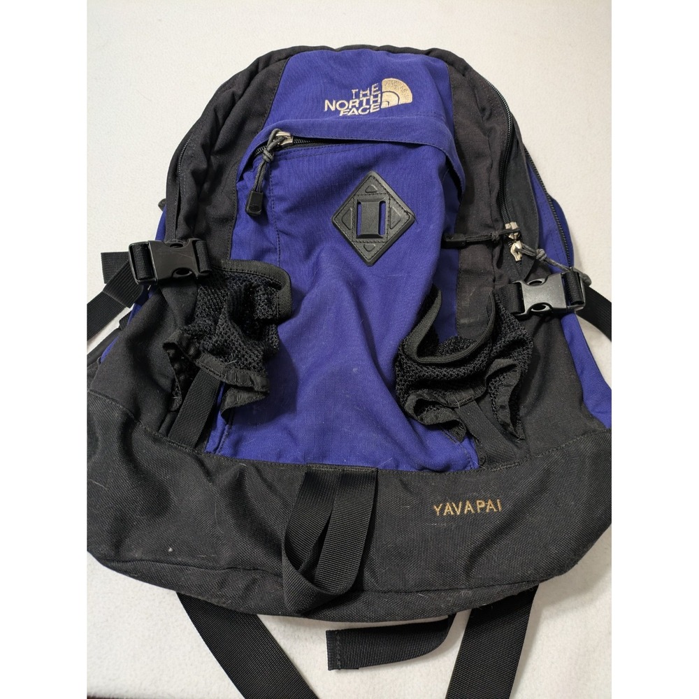 The North Face Yavapai Blue Black Hiking Day Laptop Sleeve Backpack